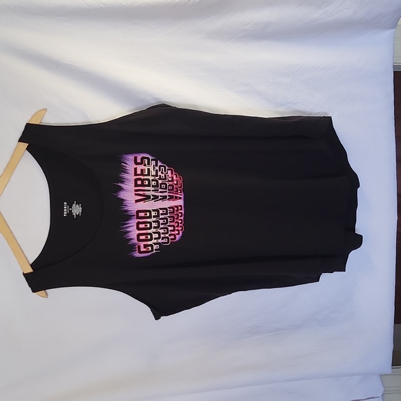 Women's Torrid  plus size tank top - Picture 1 of 3
